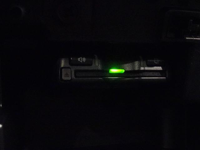 プロボックス ハイブリッドＧＬ　衝突被害軽減システム　メモリーナビ　フルセグ　バックカメラ　ＥＴＣ（17枚目）