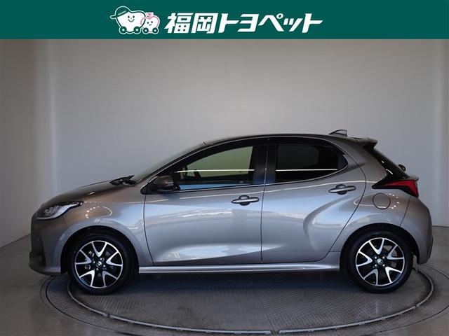 ヤリス ハイブリッドＺ　衝突被害軽減システム　メモリーナビ　フルセグ　バックカメラ　ＥＴＣ　ＬＥＤヘッドランプ　スマートキー（2枚目）