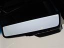 デジタルインナーミラーを装備してます。後部座席の人や大きな荷物で後方の視界を遮られることがありません。