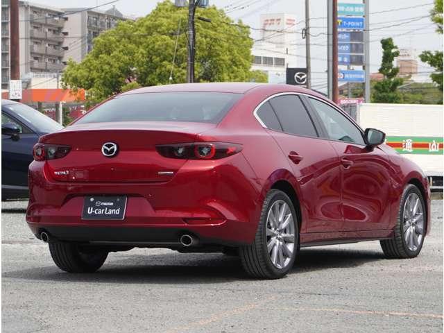 マツダ ＭＡＺＤＡ３セダン