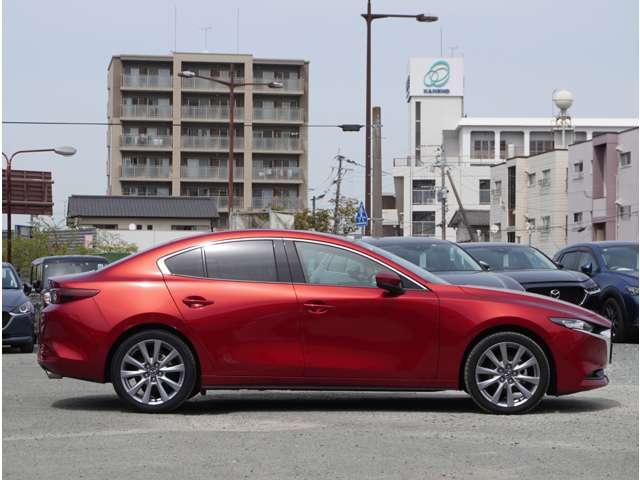 マツダ ＭＡＺＤＡ３セダン