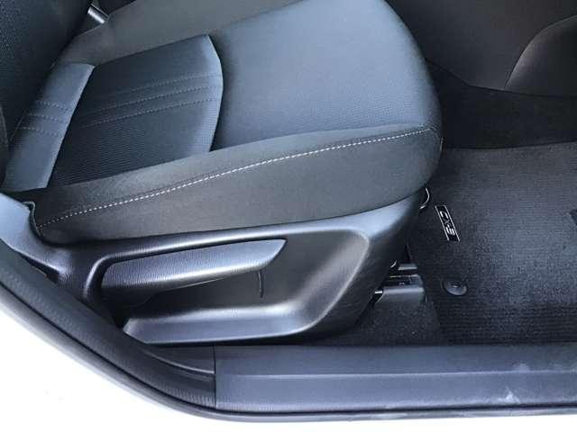 ＣＸ－３ ２．０　２０Ｓ　ナビ　バックモニタ　衝突軽減ブレーキ　ＣＤ　衝突軽減装置　クリアランスソナー　盗難防止装置　スマートキー＆プッシュスタート　エアコン　ＵＳＢ　ナビ＆ＴＶ　アルミホイール　アイドリングストップ　フルセグ（17枚目）