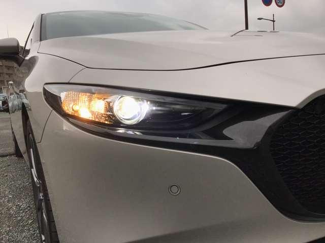 ＭＡＺＤＡ３ファストバック １．５　１５Ｓ　ツーリング　ナビ　ＣａｒＰｌａｙ　ドラレコ　全方位モニタ　アダプティブクルーズコントロール　フルセグテレビ　３６０度モニター　スマートシティブレーキサポート　ＬＥＤライト　アイドリングストップ　ＵＳＢ　横滑り防止（10枚目）