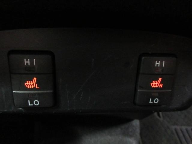 シエンタ ハイブリッドG ワンセグ メモリーナビ バックカメラ 衝突被害軽減システム ETC 両側電動スライド LEDヘッドランプ 乗車定員7人 3列シート ワンオーナー 記録簿(27枚目)