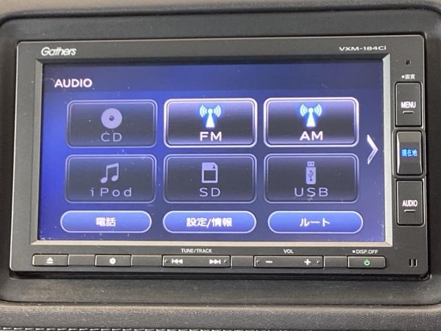 ヴェゼル ハイブリッドＺ・ホンダセンシング　ホンダ純正メモリーナビリヤカメラ　ＥＣＯＮ　ブレーキサポート　リアカメラ　ＬＥＤライト　シートヒーター　ＥＴＣ　スマキー　クルーズコントロール　カーテンエアバッグ　盗難防止　横滑り防止機能　パワステ（9枚目）