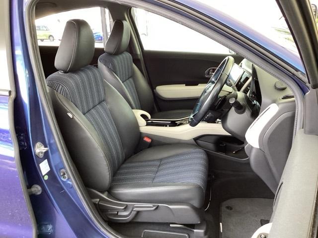 ヴェゼル ハイブリッドＺスタイルエディション　メモリーナビ　リアカメラ　ＥＴＣ　フルセグＴＶ　記録簿　横滑り防止装置　クルコン　ナビＴＶ　盗難防止装置　ＬＥＤライト　シートヒーター　スマ－トキ－　エアバッグ　キーレス　ＵＳＢ　ＡＢＳ　ＡＡＣ（16枚目）