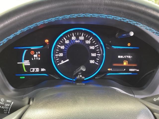 ヴェゼル ハイブリッドＺスタイルエディション　メモリーナビ　リアカメラ　ＥＴＣ　フルセグＴＶ　記録簿　横滑り防止装置　クルコン　ナビＴＶ　盗難防止装置　ＬＥＤライト　シートヒーター　スマ－トキ－　エアバッグ　キーレス　ＵＳＢ　ＡＢＳ　ＡＡＣ（44枚目）