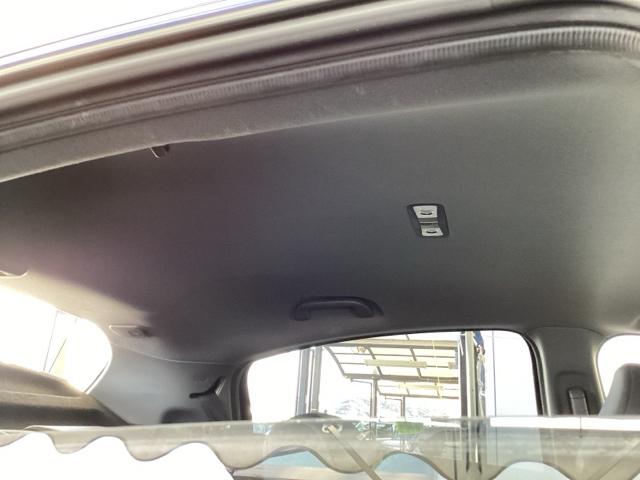 ヴェゼル ハイブリッドＺスタイルエディション　メモリーナビ　リアカメラ　ＥＴＣ　フルセグＴＶ　記録簿　横滑り防止装置　クルコン　ナビＴＶ　盗難防止装置　ＬＥＤライト　シートヒーター　スマ－トキ－　エアバッグ　キーレス　ＵＳＢ　ＡＢＳ　ＡＡＣ（55枚目）