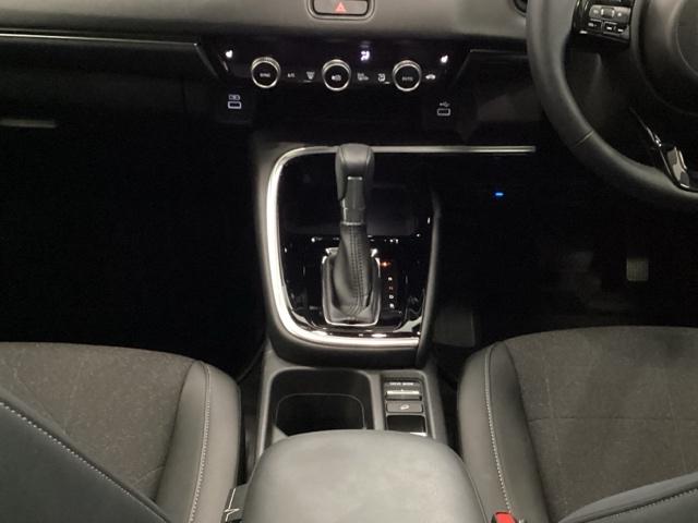 ヴェゼル e:HEVZ メモリーナビ ETC リアカメラ 衝突回避支援ブレーキ機能 スマキ Pトランク フルオートエアコン エアバッグ 両席エアバック Rカメ パワーウィンドウ LEDランプ ソナー クルーズC ナビ&TV(28枚目)