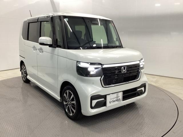 N-BOXカスタム ベースグレード 試乗車 メモリーナビ ドラレコ ETC USB接続 CMBS Dレコ ベンチシート オートエアコン スマートキ LED 盗難防止装置 クルコン バックカメラ フルセグTV パワーステアリング ESC(7枚目)