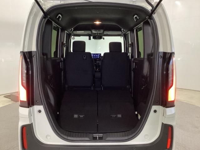 N-BOXカスタム ベースグレード 試乗車 メモリーナビ ドラレコ ETC USB接続 CMBS Dレコ ベンチシート オートエアコン スマートキ LED 盗難防止装置 クルコン バックカメラ フルセグTV パワーステアリング ESC(23枚目)