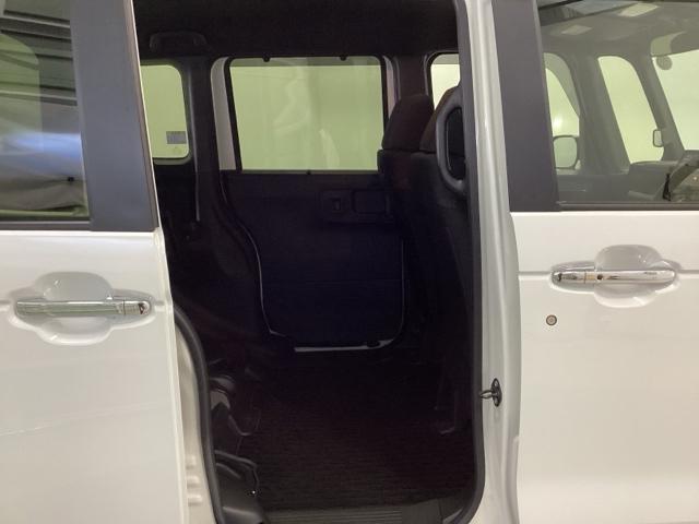 N-BOXカスタム ベースグレード 試乗車 メモリーナビ ドラレコ ETC USB接続 CMBS Dレコ ベンチシート オートエアコン スマートキ LED 盗難防止装置 クルコン バックカメラ フルセグTV パワーステアリング ESC(26枚目)