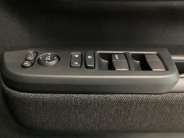 N-BOXカスタム ベースグレード 試乗車 メモリーナビ ドラレコ ETC USB接続 CMBS Dレコ ベンチシート オートエアコン スマートキ LED 盗難防止装置 クルコン バックカメラ フルセグTV パワーステアリング ESC(34枚目)