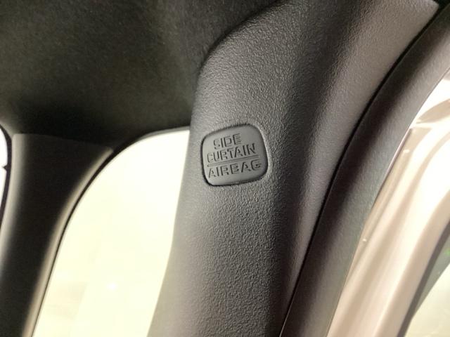 N-BOXカスタム ベースグレード 試乗車 メモリーナビ ドラレコ ETC USB接続 CMBS Dレコ ベンチシート オートエアコン スマートキ LED 盗難防止装置 クルコン バックカメラ フルセグTV パワーステアリング ESC(37枚目)