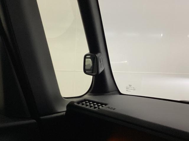 N-BOXカスタム ベースグレード 試乗車 メモリーナビ ドラレコ ETC USB接続 CMBS Dレコ ベンチシート オートエアコン スマートキ LED 盗難防止装置 クルコン バックカメラ フルセグTV パワーステアリング ESC(39枚目)