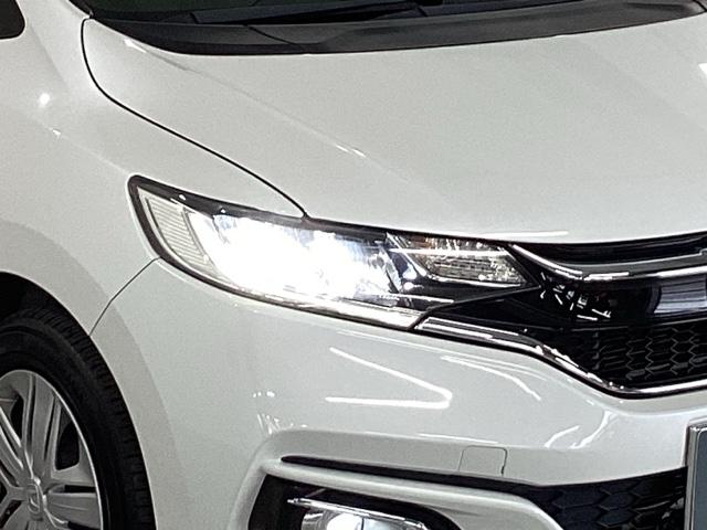 フィット １３Ｇ・Ｌホンダセンシング　純正メモリーナビ　ドラレコ　リアカメラ　地デジフルセグＴＶ　ＥＴＣ車載器　ＤＶＤ再生可　ナビ＆ＴＶ　サイドカーテンエアバック　Ｄレコ　ＵＳＢ　エアバック　パワーウインドウ　記録簿　キーフリーシステム（22枚目）