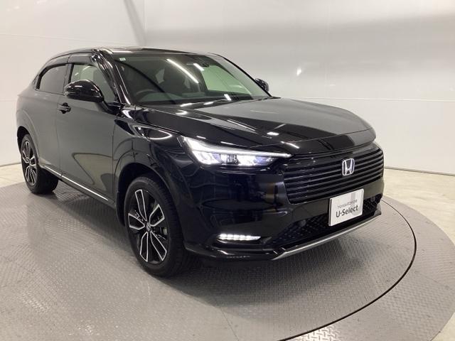 ヴェゼル ｅ：ＨＥＶＺ　メモリーナビ　ドラレコ　ＥＴＣ　リアカメラ　衝突回避支援ブレーキ機能　スマキ　Ｐトランク　フルオートエアコン　Ｄレコ　エアバッグ　両席エアバック　Ｒカメ　パワーウィンドウ　ＬＥＤランプ　ソナー　ＵＳＢ（7枚目）