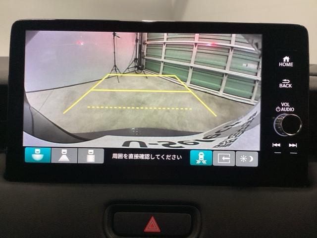 ヴェゼル ｅ：ＨＥＶＺ　メモリーナビ　ドラレコ　ＥＴＣ　リアカメラ　衝突回避支援ブレーキ機能　スマキ　Ｐトランク　フルオートエアコン　Ｄレコ　エアバッグ　両席エアバック　Ｒカメ　パワーウィンドウ　ＬＥＤランプ　ソナー　ＵＳＢ（11枚目）