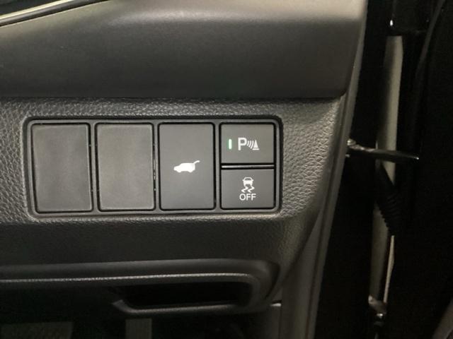 ヴェゼル ｅ：ＨＥＶＺ　メモリーナビ　ドラレコ　ＥＴＣ　リアカメラ　衝突回避支援ブレーキ機能　スマキ　Ｐトランク　フルオートエアコン　Ｄレコ　エアバッグ　両席エアバック　Ｒカメ　パワーウィンドウ　ＬＥＤランプ　ソナー　ＵＳＢ（36枚目）