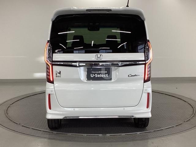 N-BOXカスタム Lターボ 純正ナビ フルセグ リアカメラ 地デジチューナー 衝突軽減ブレーキサポート LEDヘッドライ アイドリングS ターボエンジン PS カーテンエアバック シートヒータ エアバック USB AAC ABS(9枚目)