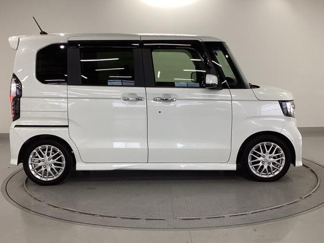 N-BOXカスタム Lターボ 純正ナビ フルセグ リアカメラ 地デジチューナー 衝突軽減ブレーキサポート LEDヘッドライ アイドリングS ターボエンジン PS カーテンエアバック シートヒータ エアバック USB AAC ABS(32枚目)