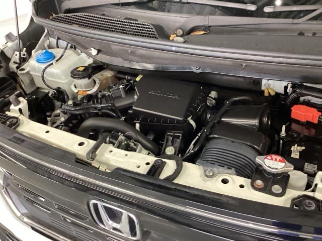 Ｎ－ＢＯＸカスタム Ｌターボスタイル＋ブラック　ナビ　リヤカメラ　スマートキー　ベンチＳ　ターボエンジン　スマ－トキ－　エアバック　横滑り防止機能　Ｄレコ　クルーズコントロール　助手席エアバッグ　地デジ　セキュリティアラーム　ＬＥＤライト　ＡＡＣ（20枚目）