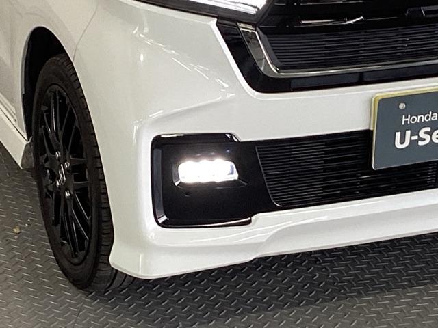 Ｎ－ＢＯＸカスタム Ｌターボスタイル＋ブラック　ナビ　リヤカメラ　スマートキー　ベンチＳ　ターボエンジン　スマ－トキ－　エアバック　横滑り防止機能　Ｄレコ　クルーズコントロール　助手席エアバッグ　地デジ　セキュリティアラーム　ＬＥＤライト　ＡＡＣ（24枚目）