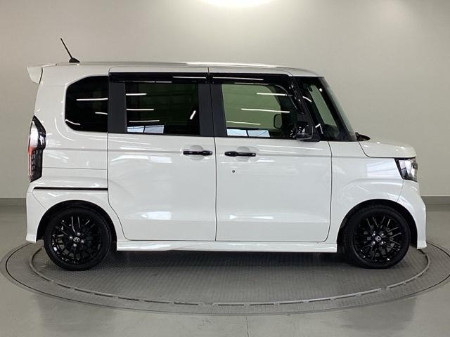 Ｎ－ＢＯＸカスタム Ｌターボスタイル＋ブラック　ナビ　リヤカメラ　スマートキー　ベンチＳ　ターボエンジン　スマ－トキ－　エアバック　横滑り防止機能　Ｄレコ　クルーズコントロール　助手席エアバッグ　地デジ　セキュリティアラーム　ＬＥＤライト　ＡＡＣ（32枚目）