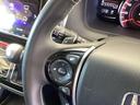 アブソルート・ＥＸホンダセンシング　メモリーナビ　ＥＴＣ　リアカメラ　フルセグテレビ　３６０°カメラ　横滑り防止装置　コーナーセンサー　ナビ＆ＴＶ　スマキー　サイドエアバック　エアバック　ＵＳＢ　ＡＢＳ　盗難防止　オットマン　３列シート（30枚目）