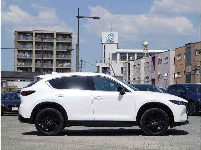 ＣＸ－５ ２．２　ＸＤ　スポーツ　アピアランス　ディーゼルターボ　レーダークルコン　ＡＷ　オートハイビーム　ＵＳＢ　キーレスエントリー　地デジ　オートエアコン　メモリーナビ　ＥＴＣ　ナビＴＶ　ターボ　パワステ　ＡＢＳ　バックモニター　パワーウィンドウ　ブルートゥース（13枚目）