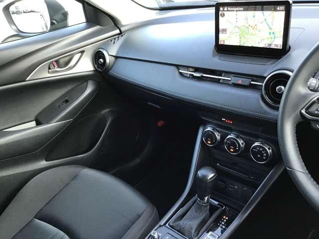 ＣＸ－３ １．５　１５Ｓ　ツーリング　ナビ　全方位モニター　ＣＤ　ＤＶＤ　フルセグ　スマートシティブレーキ　ＵＳＢ　エアコン　クリアランスソナー　スマートキー　アイドリングストップ　ＤＶＤ再生　Ｂｌｕｅｔｏｏｔｈ　アルミホイール（13枚目）