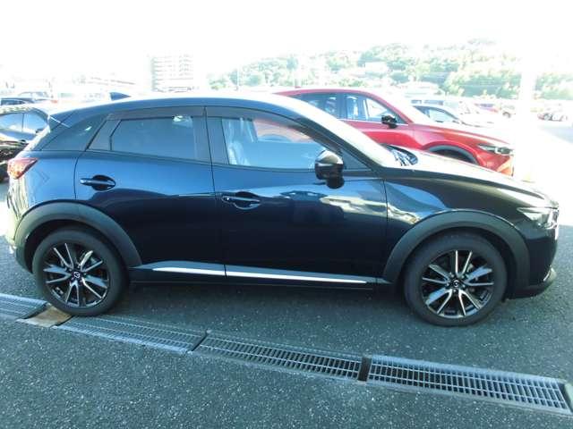 ＣＸ－３ １．５　ＸＤ　ツーリング　Ｌパッケージ　ディーゼルターボ　ＢＯＳＥサウンドシステム　ナビ　バックカメラ　地上デジタル　スマートブレーキ　メモリーナビ　前席シートヒーター　パワーステアリング　オートエアコン　ＡＢＳ　ＥＴＣ車載器　パワーウィンドウ　アイスト（3枚目）
