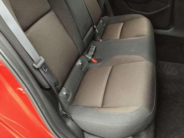 MAZDA3ファストバック 2.0 20S プロアクティブ ツーリング セレクション シートヒーター 全方位モニター ETC レーダークルコン エアバッグ ABS キーフリー バックカメラ 電動シート オートエアコン DVD再生 アドバンスドキー アイドリングストップ アルミホイール(8枚目)