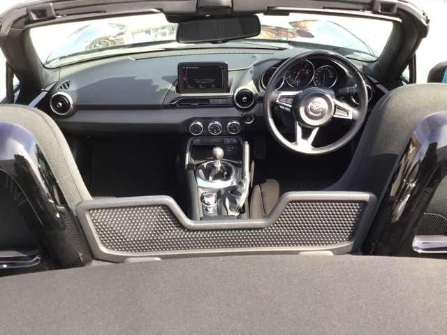 ロードスター 1.5 S スペシャルパッケージ ドライブレコーダー ETC バックモニター Wエアバック ブルートゥース アイドリングS アドバンスドキー 盗難防止装置 パワステ 衝突安全ボディ 横滑防止装置 USBポート 運転席エアバッグ ABS(9枚目)