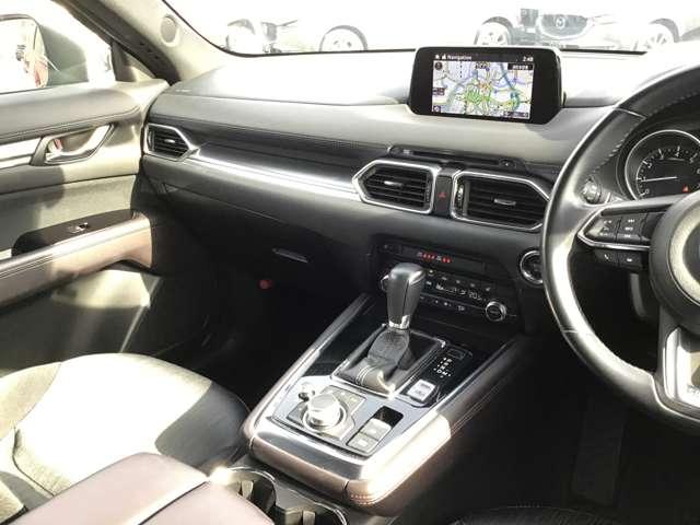 CX-8 2.5 25S プロアクティブ 7人乗り ナビ ETC 全方位モニター サイドカメラ パワーウィンドウ レーダークルーズコントロール ABS パワーシート シートヒーター バックカメラ 助手席エアバッグ 3列シート インテリキー(20枚目)
