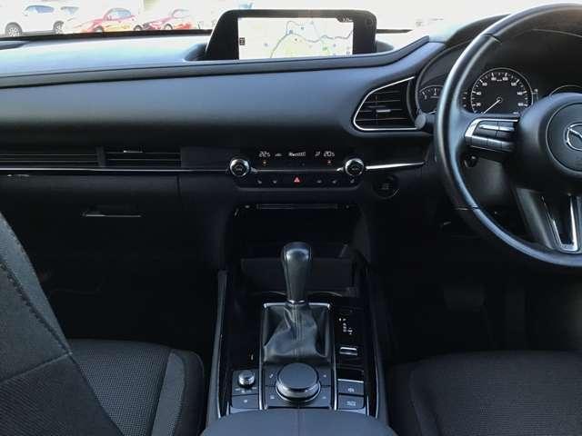 ＣＸ－３０ ２．０　２０Ｓ　ブラックトーンエディション　ナビ　ＥＴＣ　前後ドラレコ　全方位モニター　クリアランスソナ－　スマートブレーキ　Ｂカメラ　ＡＣＣ　スマートキー　パワーバックドア　アルミホイール　Ｂｌｕｅｔｏｏｔｈ　オートマチックハイビーム（15枚目）