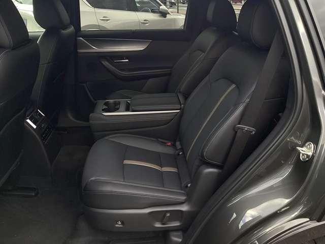 �Q��ڃV�[�g����l�̕���������肭�낰���ԂɂȂ��Ă܂��B