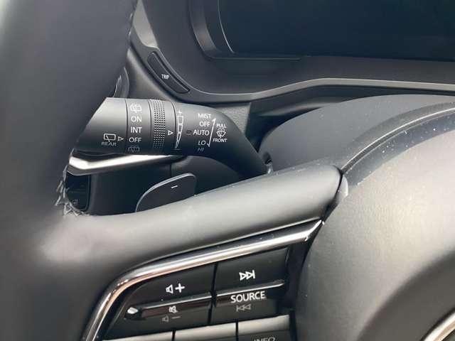 ＣＸ－８０ ３．３　ＸＤハイブリッド　エクスクルーシブ　スポーツ　ディー　試乗車アップ　ナビ　ＥＴＣ　全方位モニター　レーダークルーズ　クリアランスソナー　パワーシート　３列シート　シートヒーター　オートマチックハイビーム　バックカメラ　衝突被害軽減システム　４ＷＤ（24枚目）