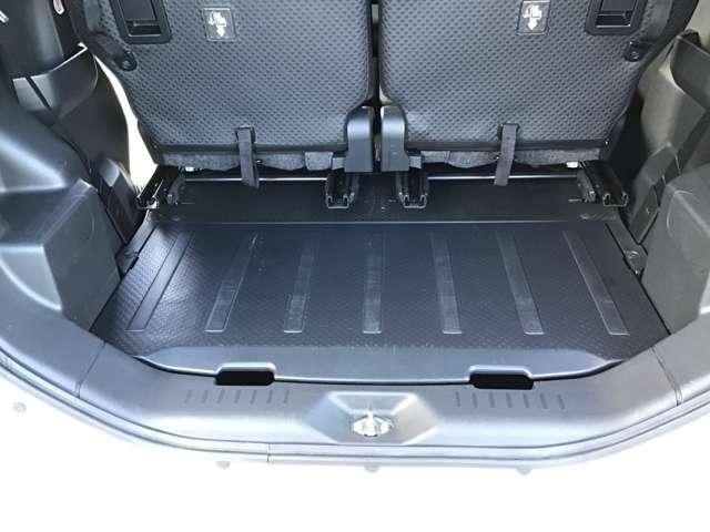 ピクシスメガ ６６０　Ｇターボ　ＳＡＩＩ　両側電動スライドドア　ナビ　ＥＴＣ　誤発進抑制　Ｗパワースライドドア　アルミホイール　ターボ車　オートエアコン　エアバッグ　キーレス　スマートキー　盗難防止システム　横滑り防止機能　ＡＢＳ（6枚目）