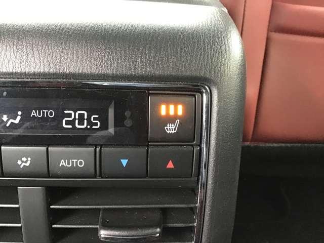 ＣＸ－８ ２．２　ＸＤ　スポーツ　アピアランス　ディーゼルターボ　ＢＯＳＥサウンド　ナビ　ＥＴＣ　キーレス　オートマチックハイビーム　シートヒーター　アルミホイール　３列シート　バックカメラ　エアコン　スマートキー　横滑り防止装置　アイドリングストップ　ターボ　ＢＴ（20枚目）