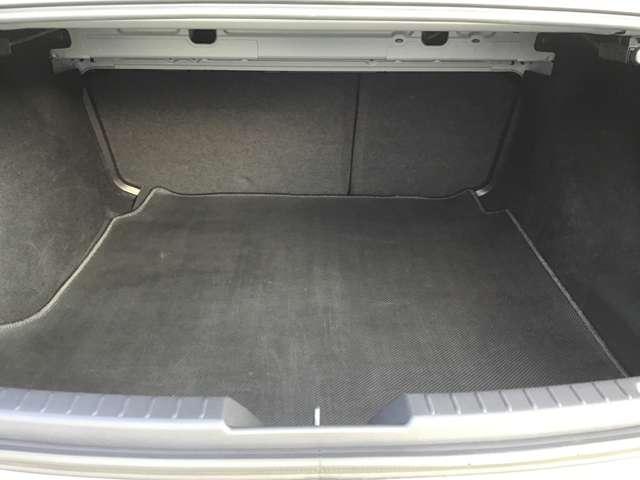 ＭＡＺＤＡ３セダン １．８　ＸＤプロアクティブ　ツーリング　セレクション　ディー　ナビ　ＥＴＣ　全方位モニター　衝突軽減ブレーキ　シートヒーター　オートハイビーム　スマートキー　パワーシート　レーダークルーズコントロール　クリアランスソナー　Ｂｌｕｅｔｏｏｔｈ　Ｉストップ（8枚目）