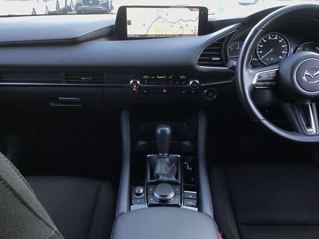 ＭＡＺＤＡ３セダン １．８　ＸＤプロアクティブ　ツーリング　セレクション　ディー　ナビ　ＥＴＣ　全方位モニター　衝突軽減ブレーキ　シートヒーター　オートハイビーム　スマートキー　パワーシート　レーダークルーズコントロール　クリアランスソナー　Ｂｌｕｅｔｏｏｔｈ　Ｉストップ（14枚目）
