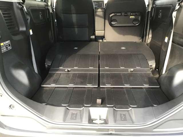 �g�����N���[���I���A�V�[�g�͕Е����|���܂��B��Ԉ�����ςމו��ɉ����ăA�����W���\�ł��̂ő��ʂɎg���ĂƂĂ��֗��ł��B