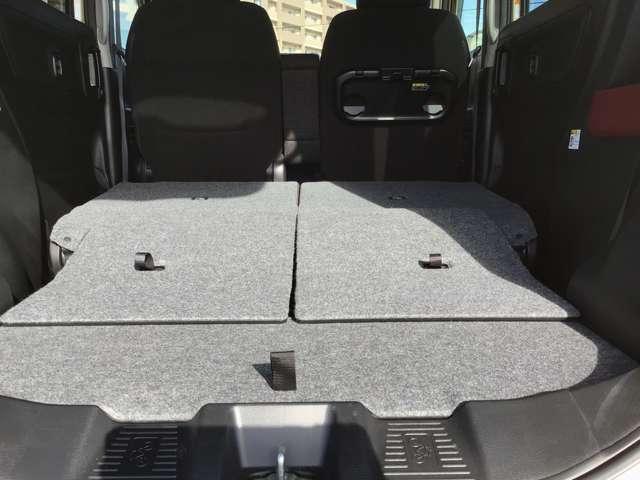 �g�����N���[���I���A�V�[�g�͕Е����|���܂��B��Ԉ�����ςމו��ɉ����ăA�����W���\�ł��̂ő��ʂɎg���ĂƂĂ��֗��ł��B