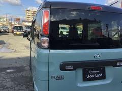 リアビューです。後ろから見ても目を引きます。 5