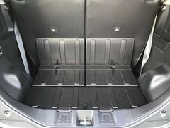 ☆後部座席を倒す事で広さのアレンジがききます☆ 6