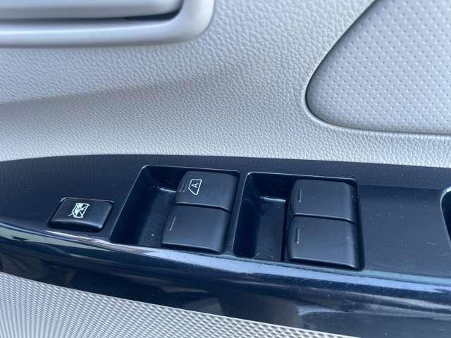 デイズ 660 J 日産純正ナビゲーション フルセグTV CD再 WSRS パワーウィンド ナビ&TV キーフリー ワンオーナー車 記録簿有り SRS PS メモリーナビ AC ワンセグ ABS(13枚目)