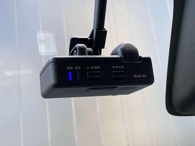 ルークス ６６０　ハイウェイスターＸ　アイスト　衝突被害軽減ブレ－キ　助手席側オートスライドドア　マルチビューカメラ　車線逸脱警報装置　ＬＥＤ　スマートキー　パワーウィンドウ　ワンオーナー　カーテンエアバック　ドライブレコーダー　ナビＴＶ（8枚目）