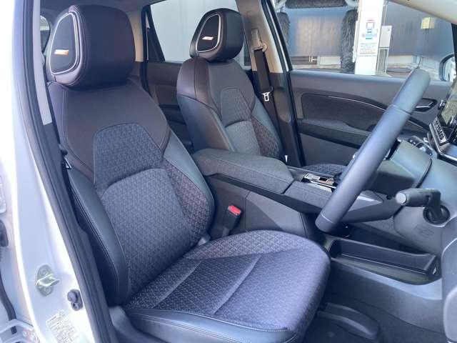 オーラ １．２　Ｇ　日産コネクトナビ・プロパイロット・アラウ　自動（被害軽減）ブレーキ　試乗車アップ　ＬＥＤ　ＬＫＡ　サイドカメラ　ＥＴＣ　カーテンエアバッグ　イモビライザー　アルミホイール　禁煙　インテリジェントキー　パワーウィンドウ　ワンオーナー　ナビＴＶ（19枚目）