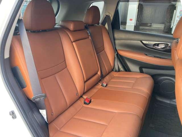 エクストレイル 2.0 20Xi ハイブリッド レザーエディション 4WD 日産純正9インチナビ・プロパイロット・ア エマージェンシーブレーキ スマートキー レザーシート 全周囲 LEDヘッド ETC ドラレコ レーダークルーズコントロール 1オーナー レーンキープアシスト 4WD(20枚目)